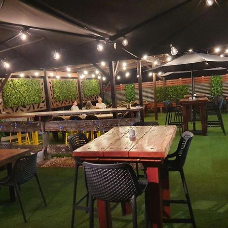 Exchange Hotel Toogoolawah Esterno foto
