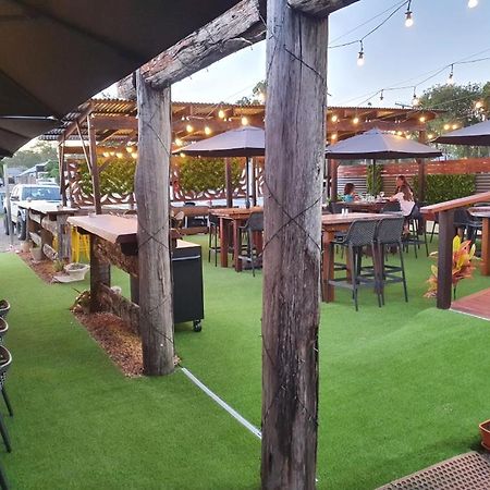 Exchange Hotel Toogoolawah Esterno foto