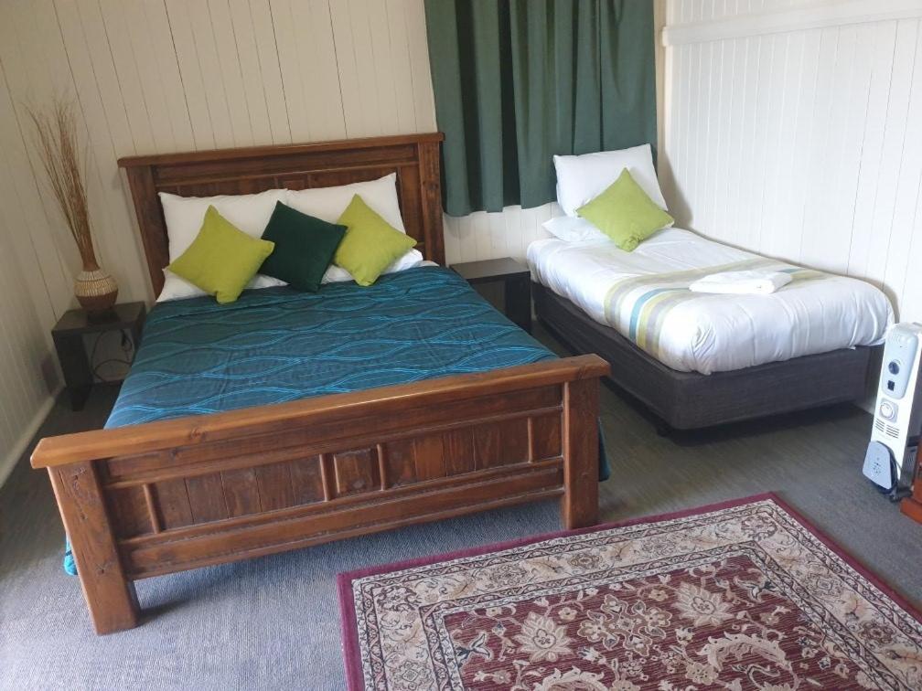 Exchange Hotel Toogoolawah Esterno foto